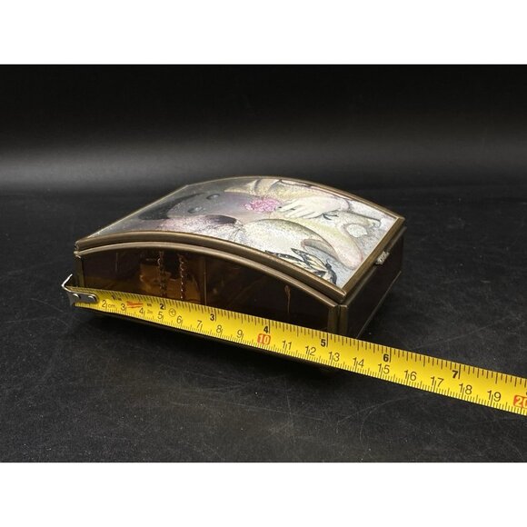 Via Vermont Warm Greetings from the Heart Music Box Through the Eyes of Love - Picture 9 of 16